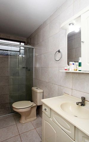 Apartamento à venda com 76m², 3 quartos e 1 vagaBanheiro