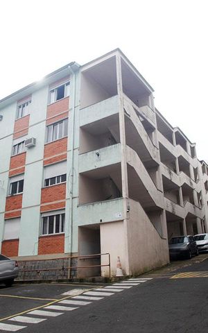 Apartamento à venda com 76m², 3 quartos e 1 vagaFachada
