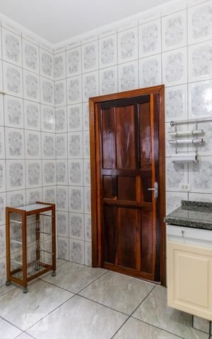 Casa de condomínio à venda com 288m², 6 quartos e 1 vaga Casa de condomínio à venda com 288m², 6 quartos e 1 vagaCozinha