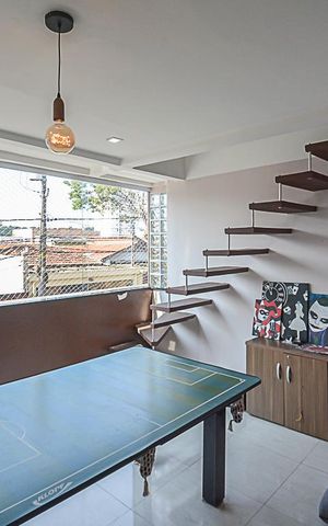 Casa à venda com 500m², 3 quartos e 2 vagas Casa à venda com 500m², 3 quartos e 2 vagasVaranda da Sala 2