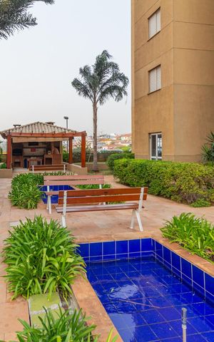 Apartamento à venda com 57m², 2 quartos e 1 vagaÁrea comum 