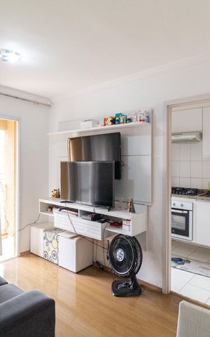 Apartamento à venda com 57m², 2 quartos e 1 vaga Apartamento à venda com 57m², 2 quartos e 1 vagaSala