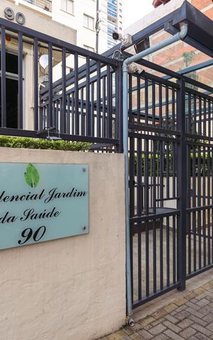 Apartamento à venda com 56m², 2 quartos e 1 vagaFachada