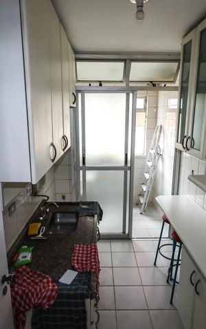 Apartamento à venda com 56m², 2 quartos e 1 vagaCozinha