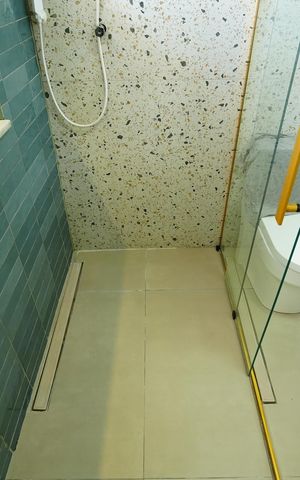 Apartamento à venda com 70m², 1 quarto e 2 vagasBanheiro da Suíte
