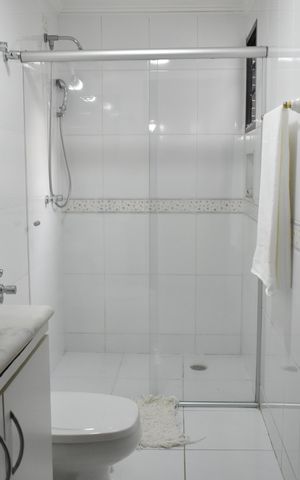 Apartamento à venda com 142m², 3 quartos e 2 vagasBanheiro Social