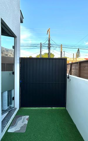 Studio para alugar com 23m², 1 quarto e 1 vaga Studio para alugar com 23m², 1 quarto e 1 vagaVaranda