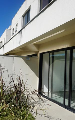 Casa de condomínio para alugar com 152m², 2 quartos e 2 vagasÁrea externa