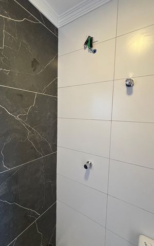 Apartamento à venda com 98m², 2 quartos e 1 vaga Apartamento à venda com 98m², 2 quartos e 1 vagaBanheiro da Suíte