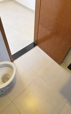 Apartamento à venda com 98m², 2 quartos e 1 vaga Apartamento à venda com 98m², 2 quartos e 1 vagaBanheiro da Suíte