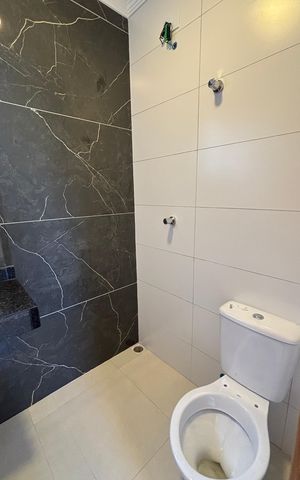 Apartamento à venda com 98m², 2 quartos e 1 vaga Apartamento à venda com 98m², 2 quartos e 1 vagaBanheiro da Suíte