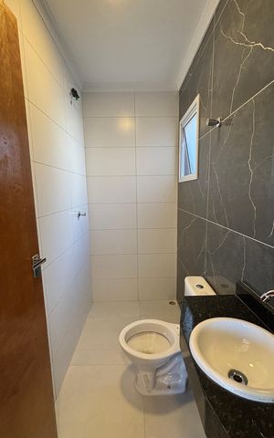Apartamento à venda com 98m², 2 quartos e 1 vaga Apartamento à venda com 98m², 2 quartos e 1 vagaBanheiro