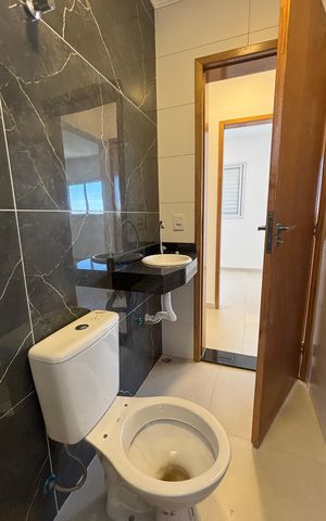 Apartamento à venda com 98m², 2 quartos e 1 vaga Apartamento à venda com 98m², 2 quartos e 1 vagaBanheiro