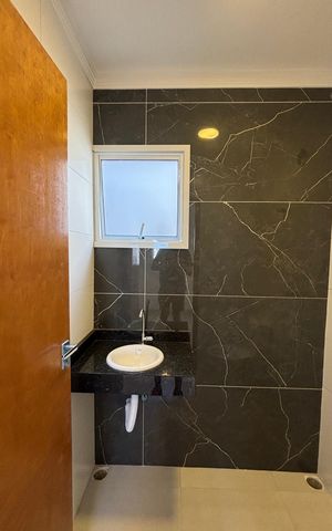 Apartamento à venda com 98m², 2 quartos e 1 vaga Apartamento à venda com 98m², 2 quartos e 1 vagaBanheiro da Suíte