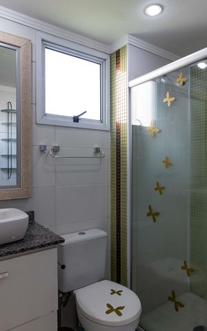 Apartamento para alugar com 96m², 2 quartos e 2 vagas Apartamento para alugar com 96m², 2 quartos e 2 vagasBanheiro da Suíte 1