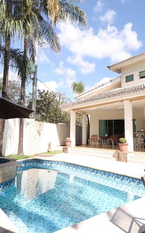 Casa de condomínio para alugar com 485m², 4 quartos e 2 vagasPiscina