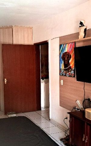 Casa à venda com 192m², 3 quartos e 2 vagas Casa à venda com 192m², 3 quartos e 2 vagasQuarto