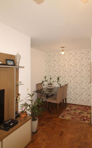 Apartamento à venda com 64m², 2 quartos e 1 vagaSala