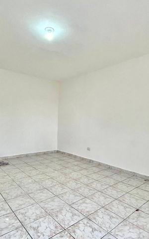 Casa à venda com 220m², 2 quartos e 1 vaga Casa à venda com 220m², 2 quartos e 1 vagaQuarto 3
