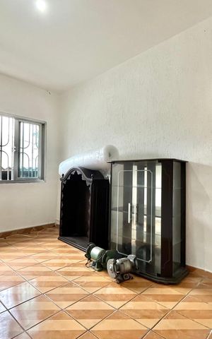Casa à venda com 220m², 2 quartos e 1 vaga Casa à venda com 220m², 2 quartos e 1 vagaQuarto 1
