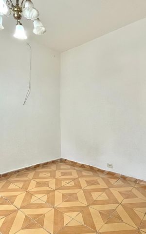 Casa à venda com 220m², 2 quartos e 1 vaga Casa à venda com 220m², 2 quartos e 1 vagaSala