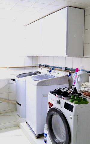 Casa de condomínio à venda com 2500m², 5 quartos e 20 vagas Casa de condomínio à venda com 2500m², 5 quartos e 20 vagasÁrea comum