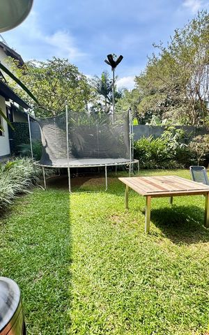 Casa de condomínio à venda com 2500m², 5 quartos e 20 vagas Casa de condomínio à venda com 2500m², 5 quartos e 20 vagasÁrea comum
