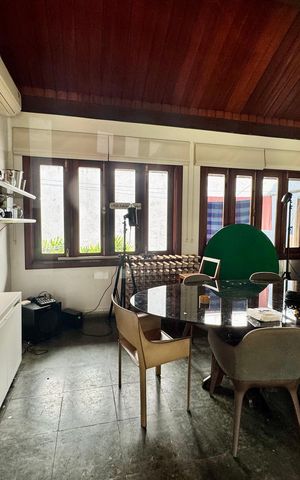 Casa de condomínio à venda com 2500m², 5 quartos e 20 vagas Casa de condomínio à venda com 2500m², 5 quartos e 20 vagasÁrea comum