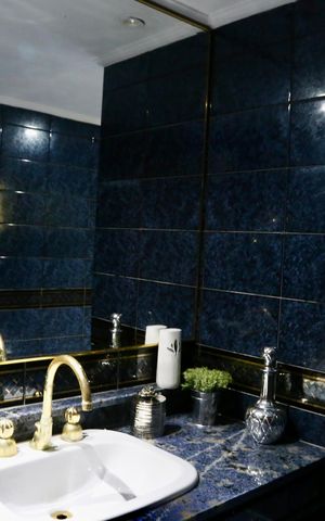 Casa de condomínio à venda com 2500m², 5 quartos e 20 vagas Casa de condomínio à venda com 2500m², 5 quartos e 20 vagasLavabo
