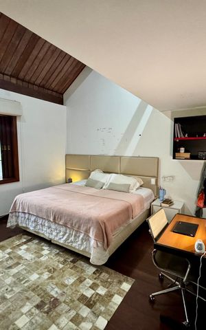Casa de condomínio à venda com 2500m², 5 quartos e 20 vagas Casa de condomínio à venda com 2500m², 5 quartos e 20 vagasQuarto