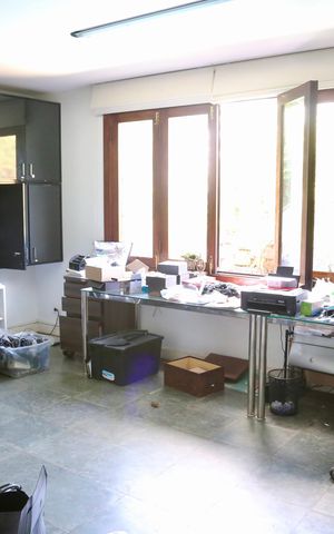 Casa de condomínio à venda com 2500m², 5 quartos e 20 vagas Casa de condomínio à venda com 2500m², 5 quartos e 20 vagasÁrea comum