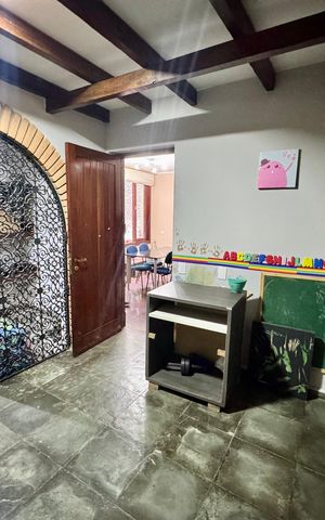 Casa de condomínio à venda com 2500m², 5 quartos e 20 vagas Casa de condomínio à venda com 2500m², 5 quartos e 20 vagasÁrea comum