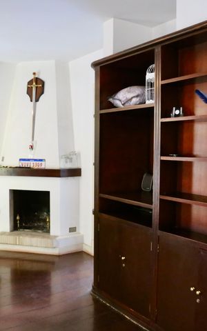Casa de condomínio à venda com 2500m², 5 quartos e 20 vagas Casa de condomínio à venda com 2500m², 5 quartos e 20 vagasCloset da Suíte