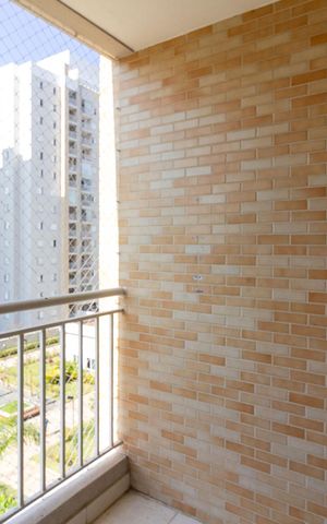 Apartamento para alugar com 73m², 2 quartos e 1 vaga Apartamento para alugar com 73m², 2 quartos e 1 vagaVaranda