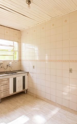 Casa à venda com 150m², 3 quartos e 1 vaga Casa à venda com 150m², 3 quartos e 1 vagaCozinha