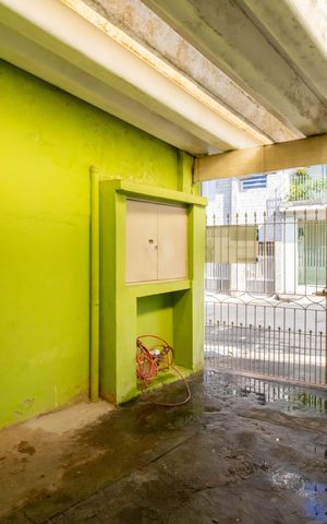 Casa à venda com 150m², 3 quartos e 1 vaga Casa à venda com 150m², 3 quartos e 1 vagaGaragem