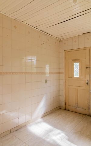 Casa à venda com 150m², 3 quartos e 1 vaga Casa à venda com 150m², 3 quartos e 1 vagaCozinha