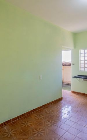 Casa à venda com 150m², 3 quartos e 1 vaga Casa à venda com 150m², 3 quartos e 1 vagaCasa 2 - Sala/Cozinha