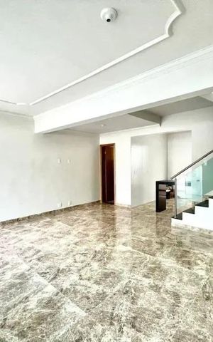 Casa para alugar com 94m², 3 quartos e 1 vaga Casa para alugar com 94m², 3 quartos e 1 vagaSala