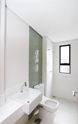 Apartamento à venda com 135m², 4 quartos e 3 vagasBanheiro Social