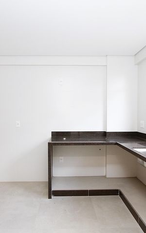 Apartamento à venda com 135m², 4 quartos e 3 vagasCozinha