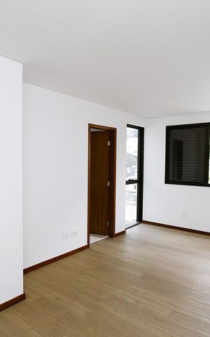 Apartamento à venda com 135m², 4 quartos e 3 vagasQuarto 1 - Suíte