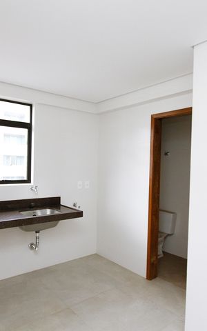 Apartamento à venda com 135m², 4 quartos e 3 vagasÁrea de Serviço