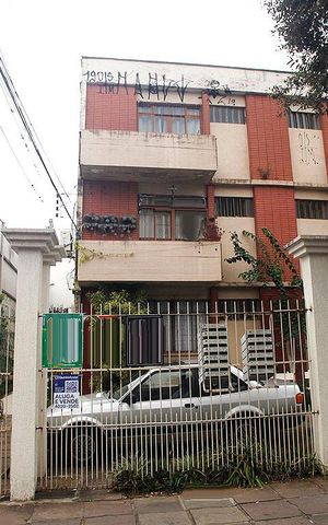 Apartamento à venda com 74m², 2 quartos e 1 vagaFachada