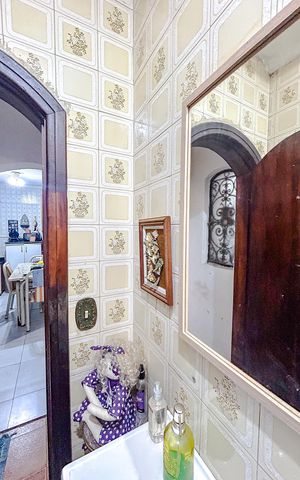 Casa à venda com 170m², 3 quartos e 2 vagasLavabo