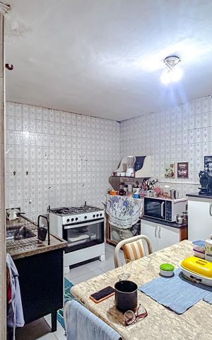 Casa à venda com 170m², 3 quartos e 2 vagasCozinha