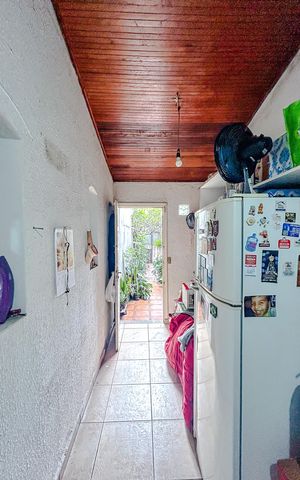 Casa à venda com 170m², 3 quartos e 2 vagasCorredor