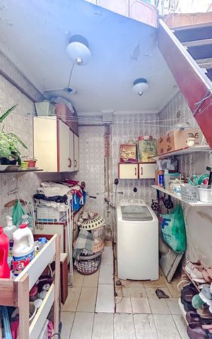 Casa à venda com 170m², 3 quartos e 2 vagasÁrea de Serviço