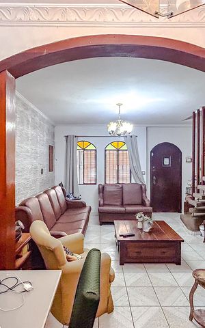 Casa à venda com 170m², 3 quartos e 2 vagasSala de Jantar