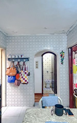 Casa à venda com 170m², 3 quartos e 2 vagasCozinha